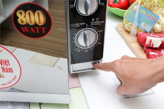 Lò vi sóng Sharp R-203VN-M (R203)